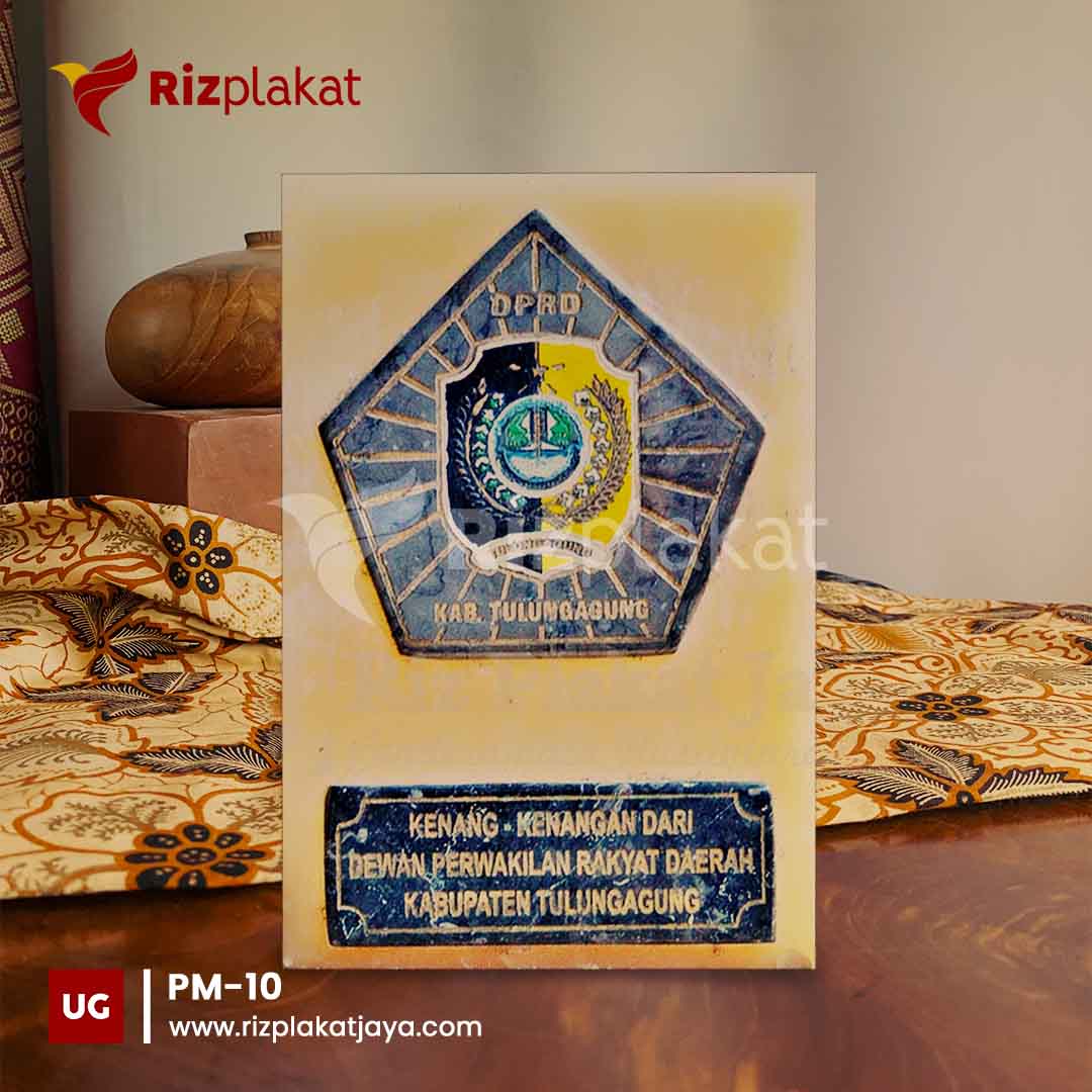 Plakat Marmer Kenang-Kenangan