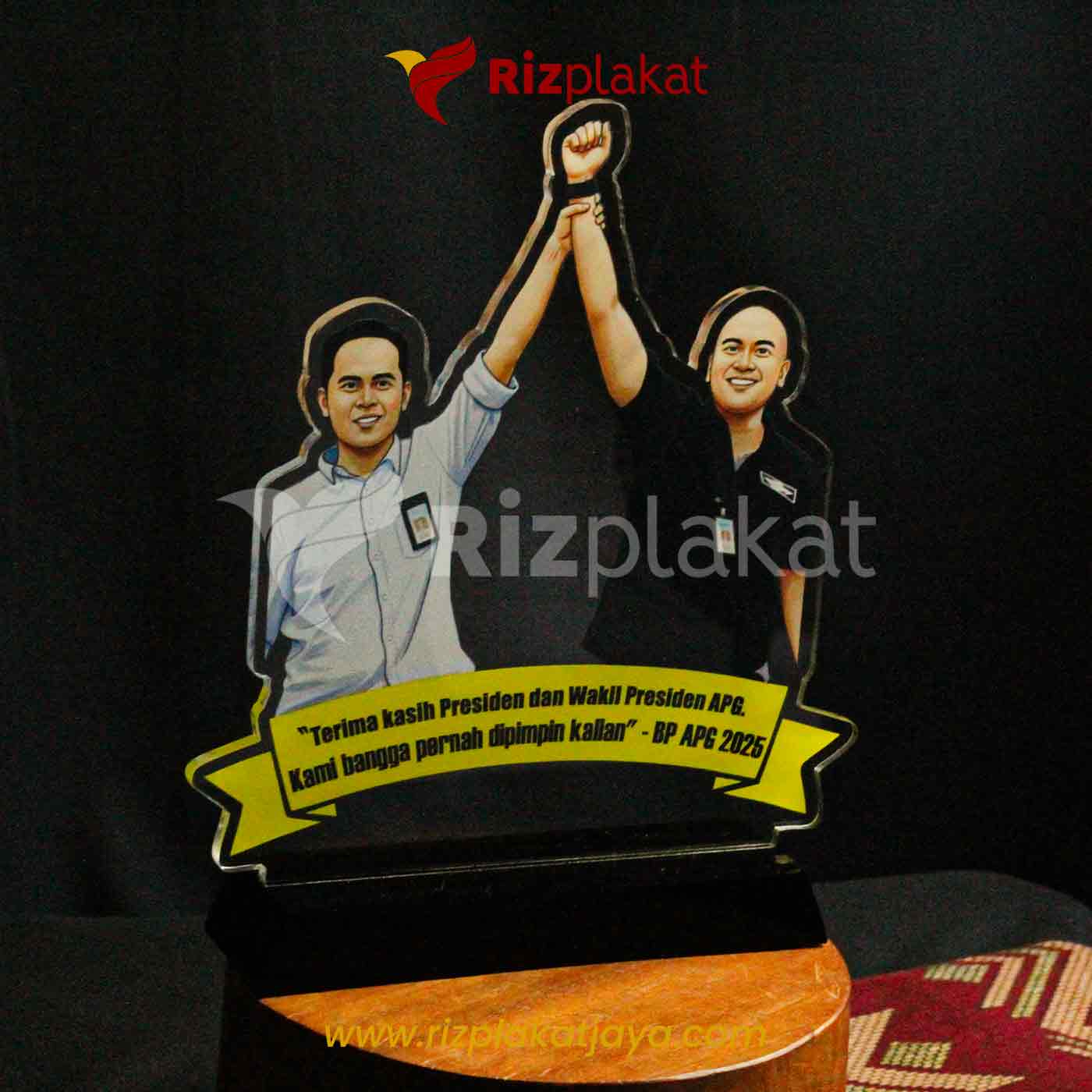 Plakat Akrilik Custom Apresiasi