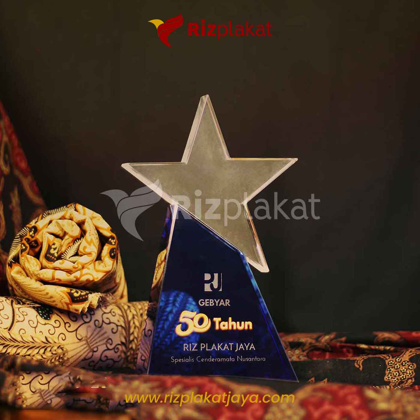 Plakat Kristal Bintang Eksklusif