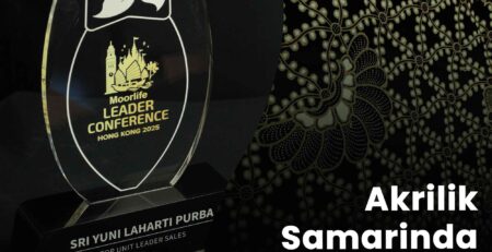 Kw artikel harga plakat Akrilik Samarinda. vol 210..jpg